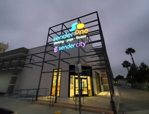 Lakewood rock climbing gym outdoor